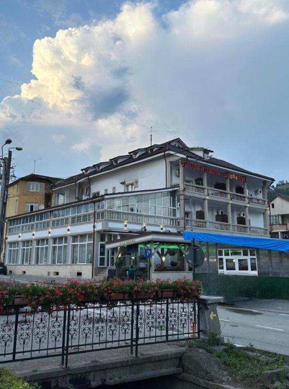 Pensiunea Balea Cîmpeni Zewnętrze zdjęcie
